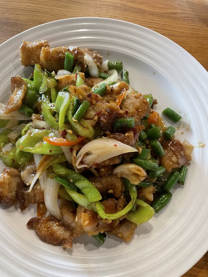 Maliwans Thai Kitchen 10