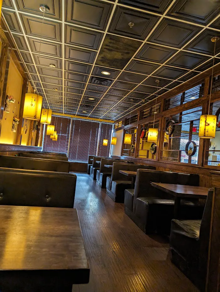 Lung Yung Restaurant 8