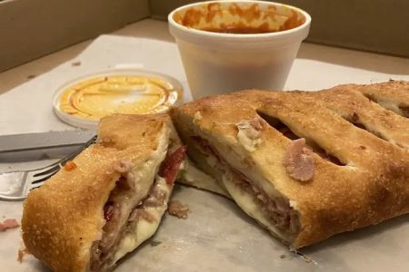 TJ's Pizza