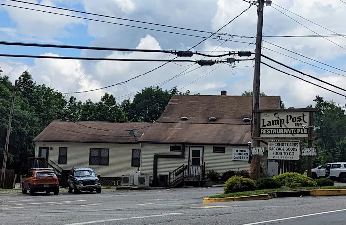 The Lamp Post Inn 3
