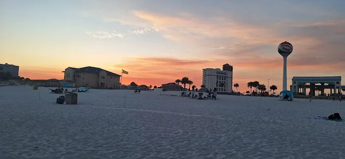 Casino Beach Bar & Grille 4