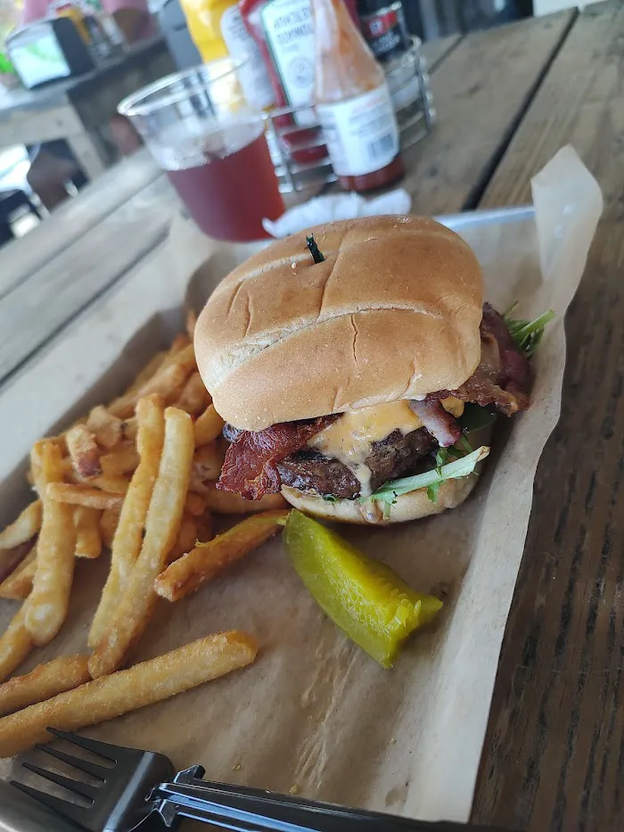 Cafe Nola 9