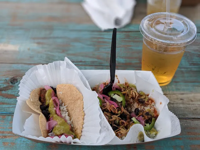 Nomadic Eats 4