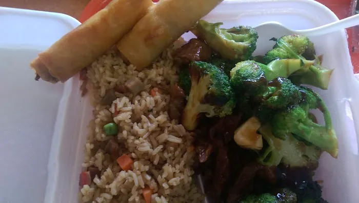 Main Moon Restaurant 1