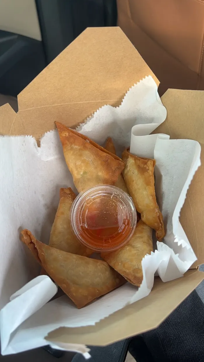 Asian Fusion Pensacola (Food Trailer) 5