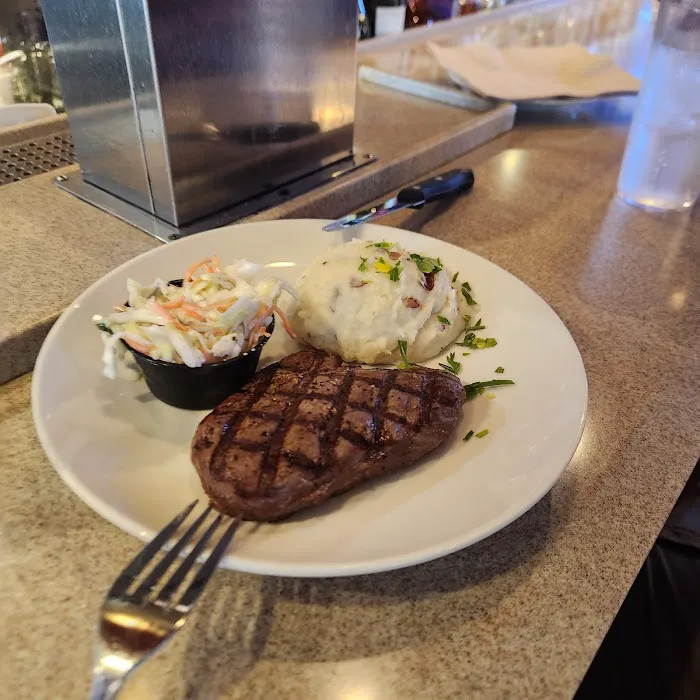 Applebee's Grill + Bar 1
