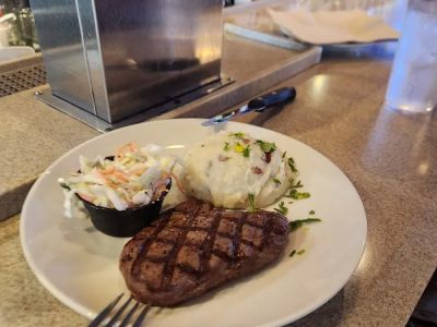 Applebee's Grill + Bar 0