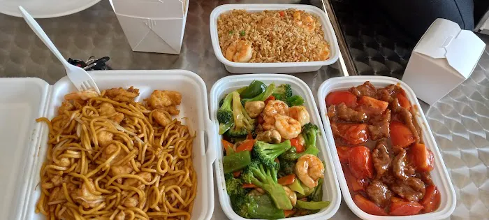 Golden Star Asian Cuisine 4