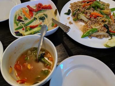 Sri Siam Thai Restaurant 0