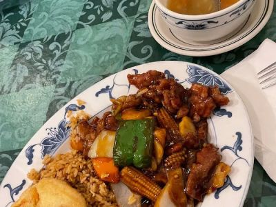 Tong's Hunan Restaurant 0
