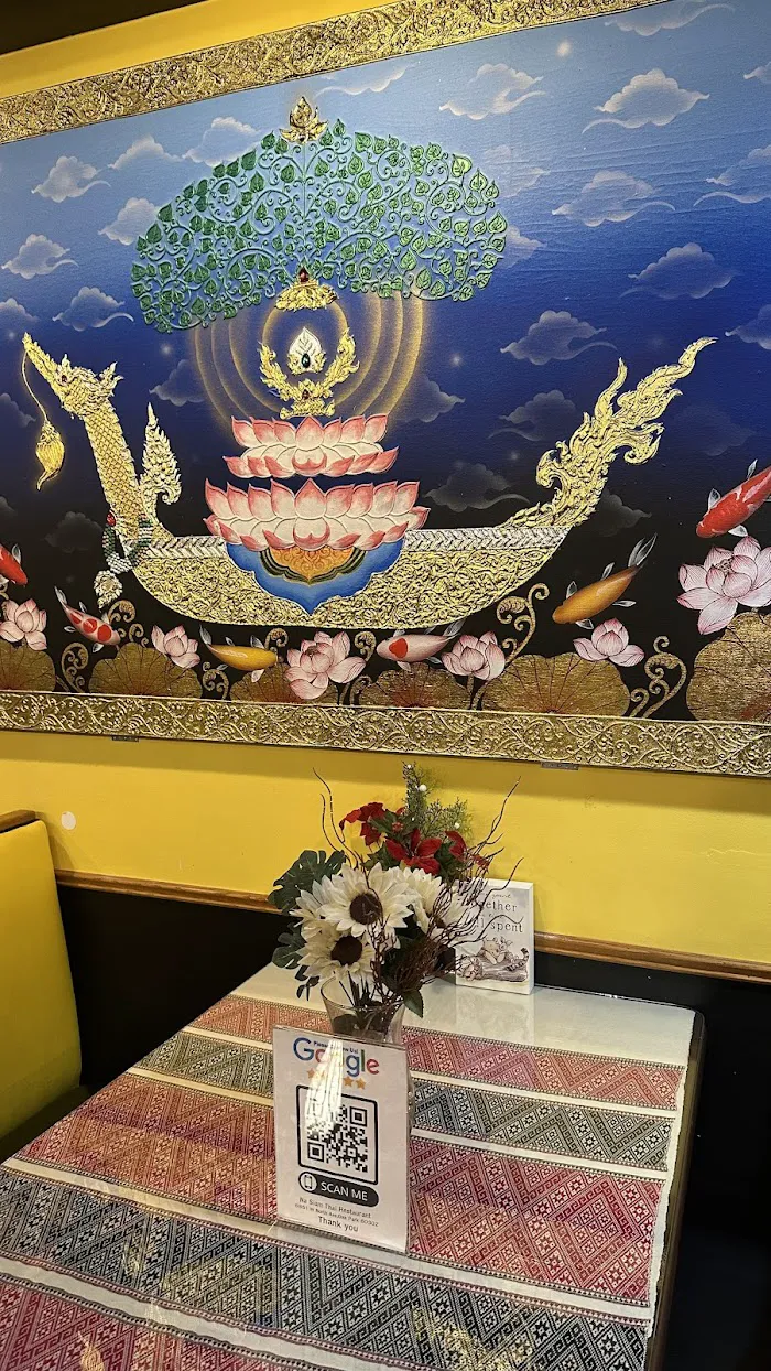 Na Siam Thai Restaurant 8