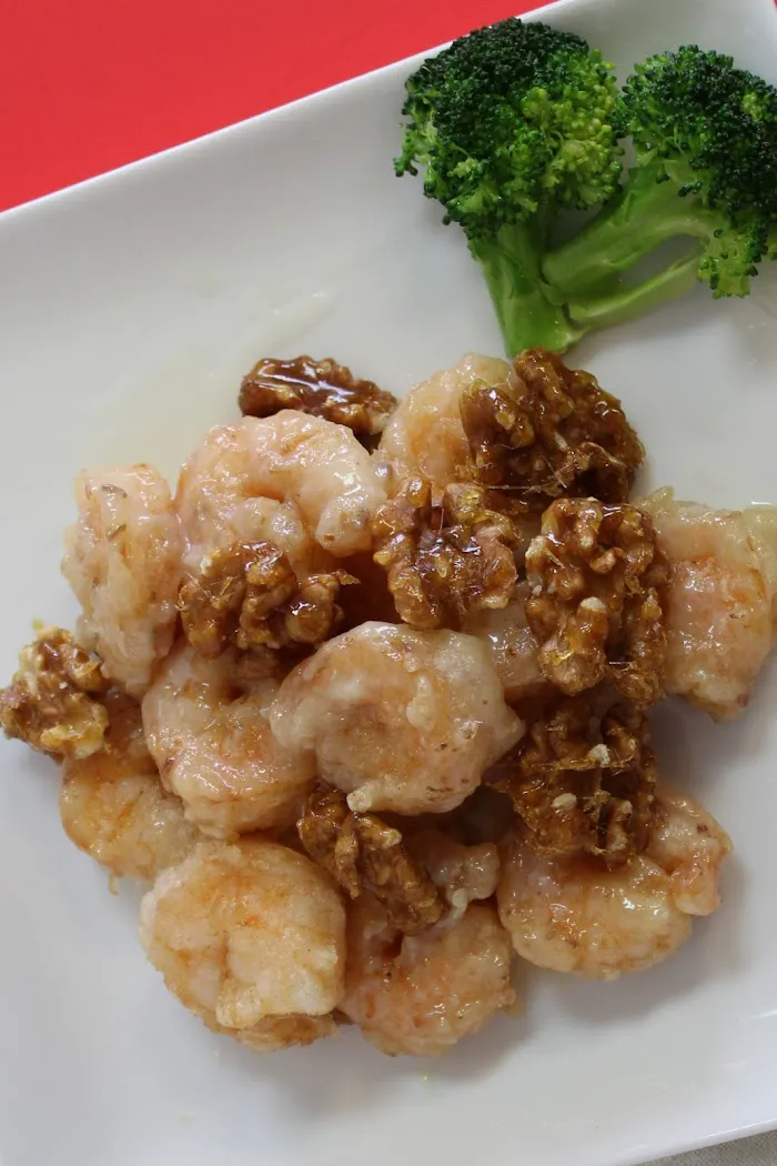 moy yuen 2