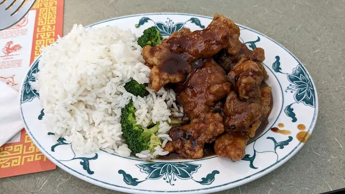 Jade Dragon Restaurant 3
