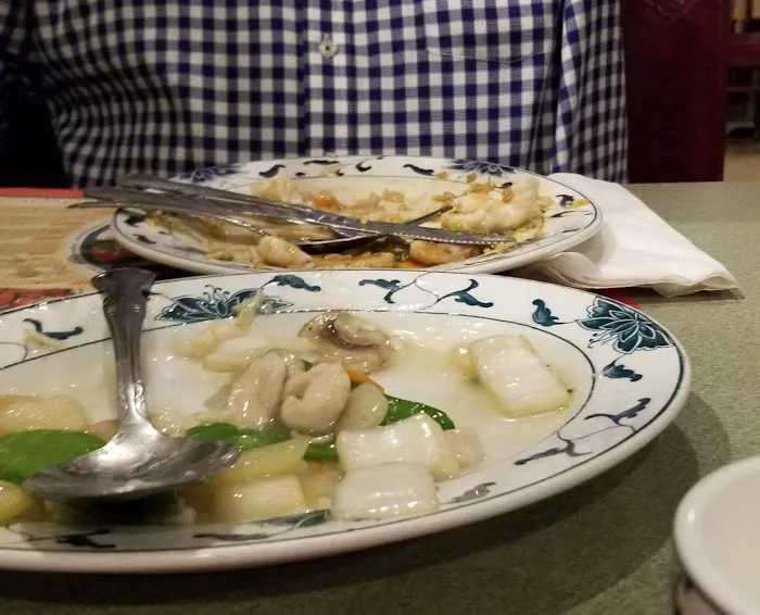 Jade Dragon Restaurant 4