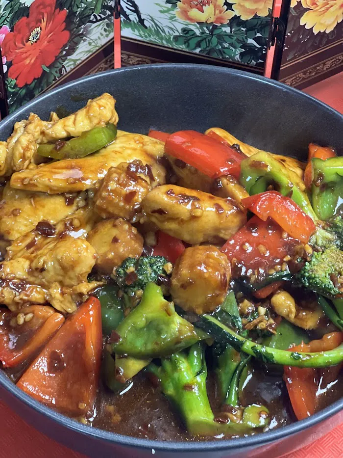 Ni Hao Asian Cafe 8