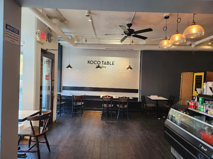 Koco Table Evanston 2