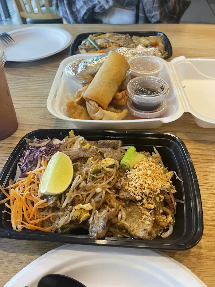 The Elephant Thai Cuisine 9
