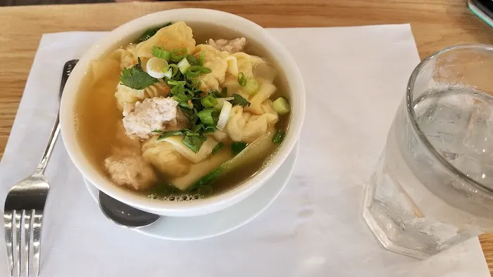 The Elephant Thai Cuisine 6
