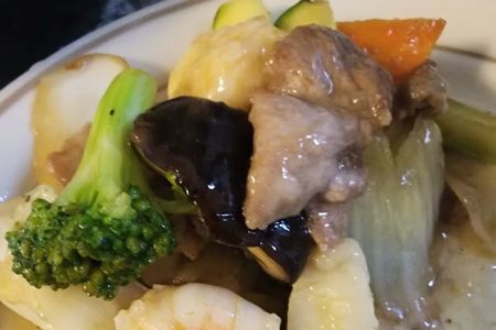 Twin Dragon Restaurant