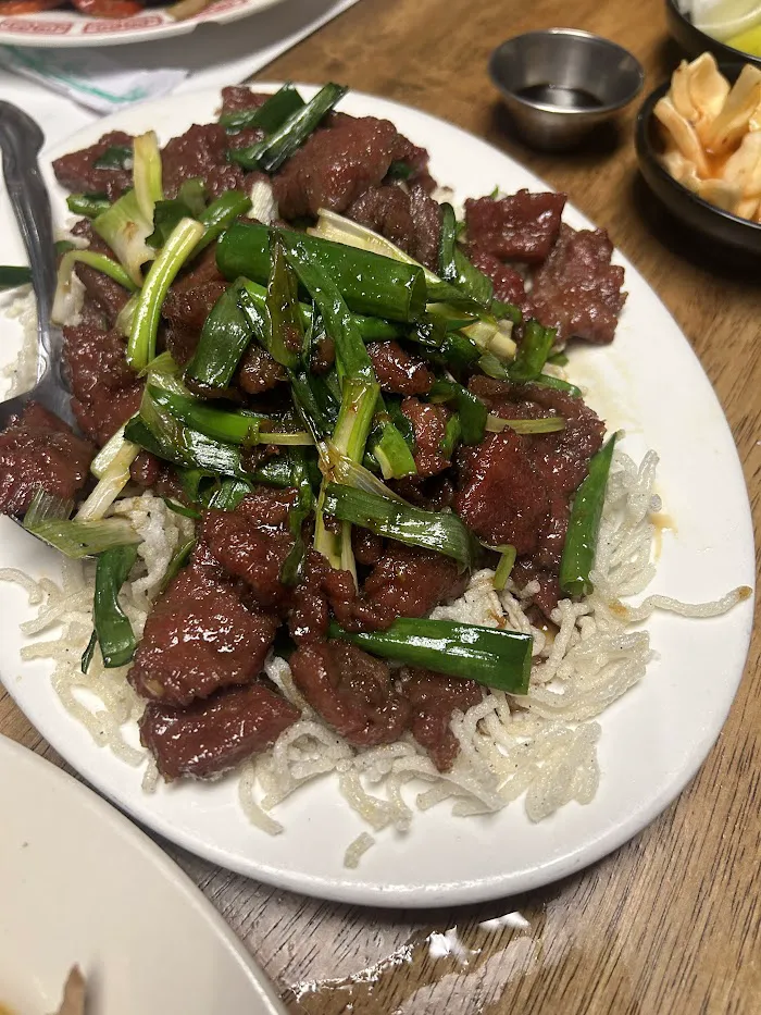 Twin Dragon Restaurant 10