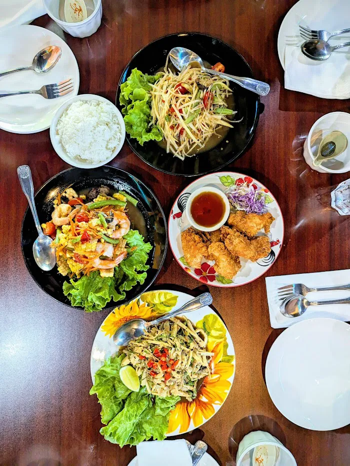 Real Thai Restaurant 9