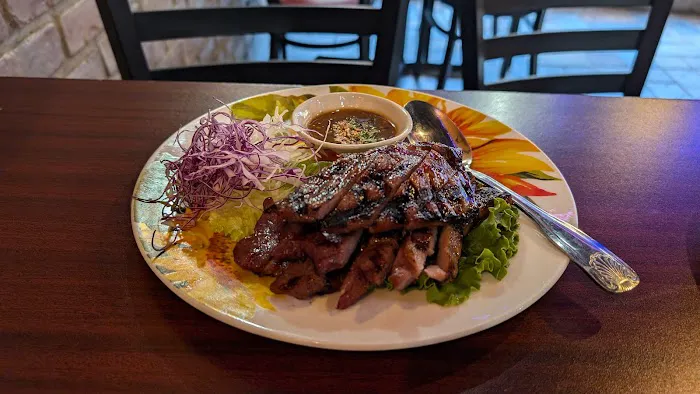 Real Thai Restaurant 4