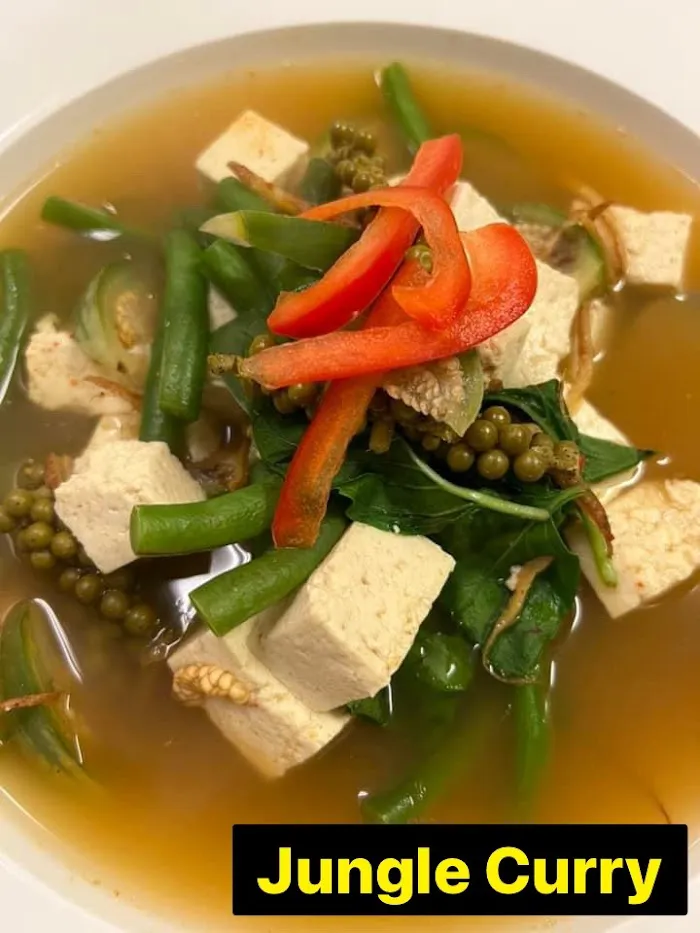 Real Thai Restaurant 10
