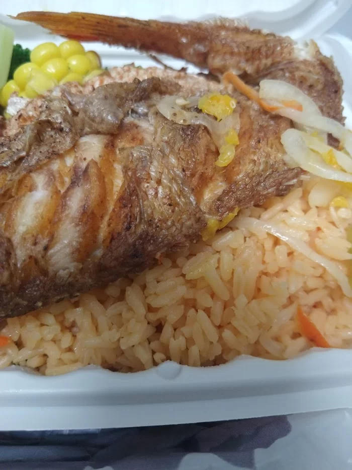 Flamin wok Jamaican Chinese & seafood 4