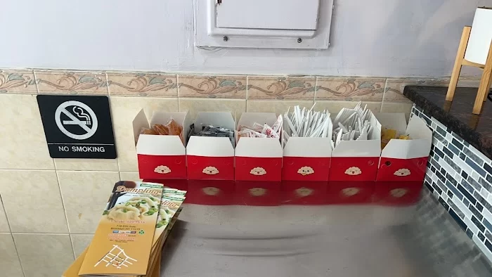 Dumpling Chinese restaurant 0