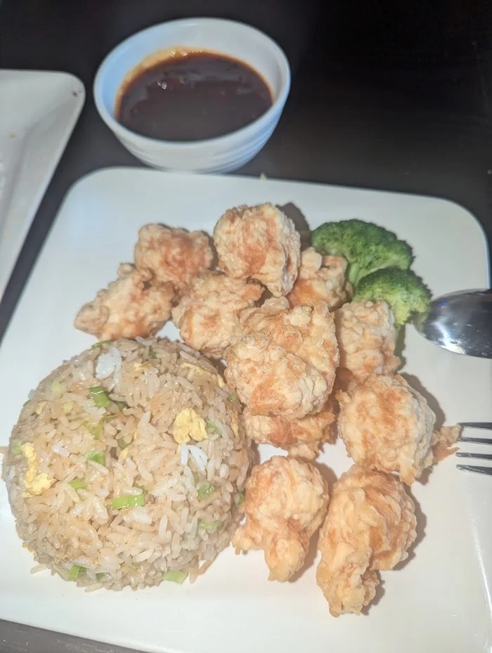 En Lai Asian Grill 3