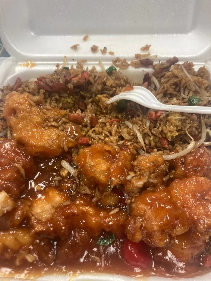 Moy Lee Chinese Restaurant 7