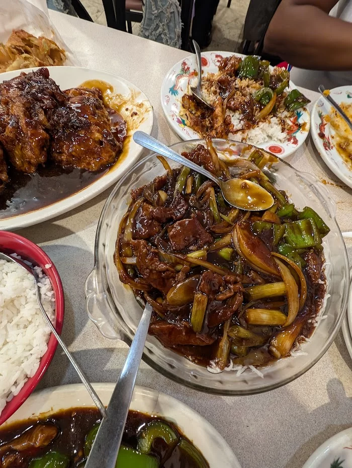 Three Happiness Restaurant 3