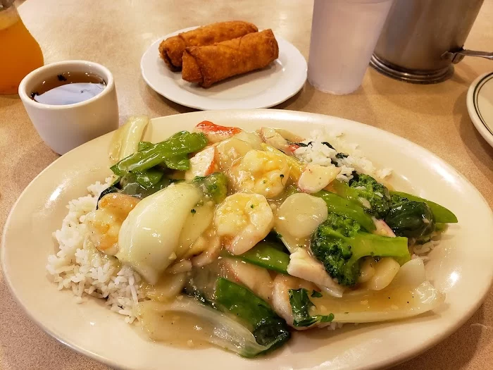 Three Happiness Restaurant 2