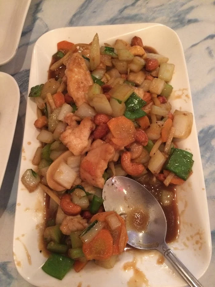 Mon Lung Restaurant 2