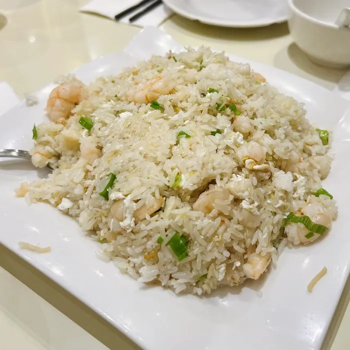 Chi's Congee & Noodle House 10