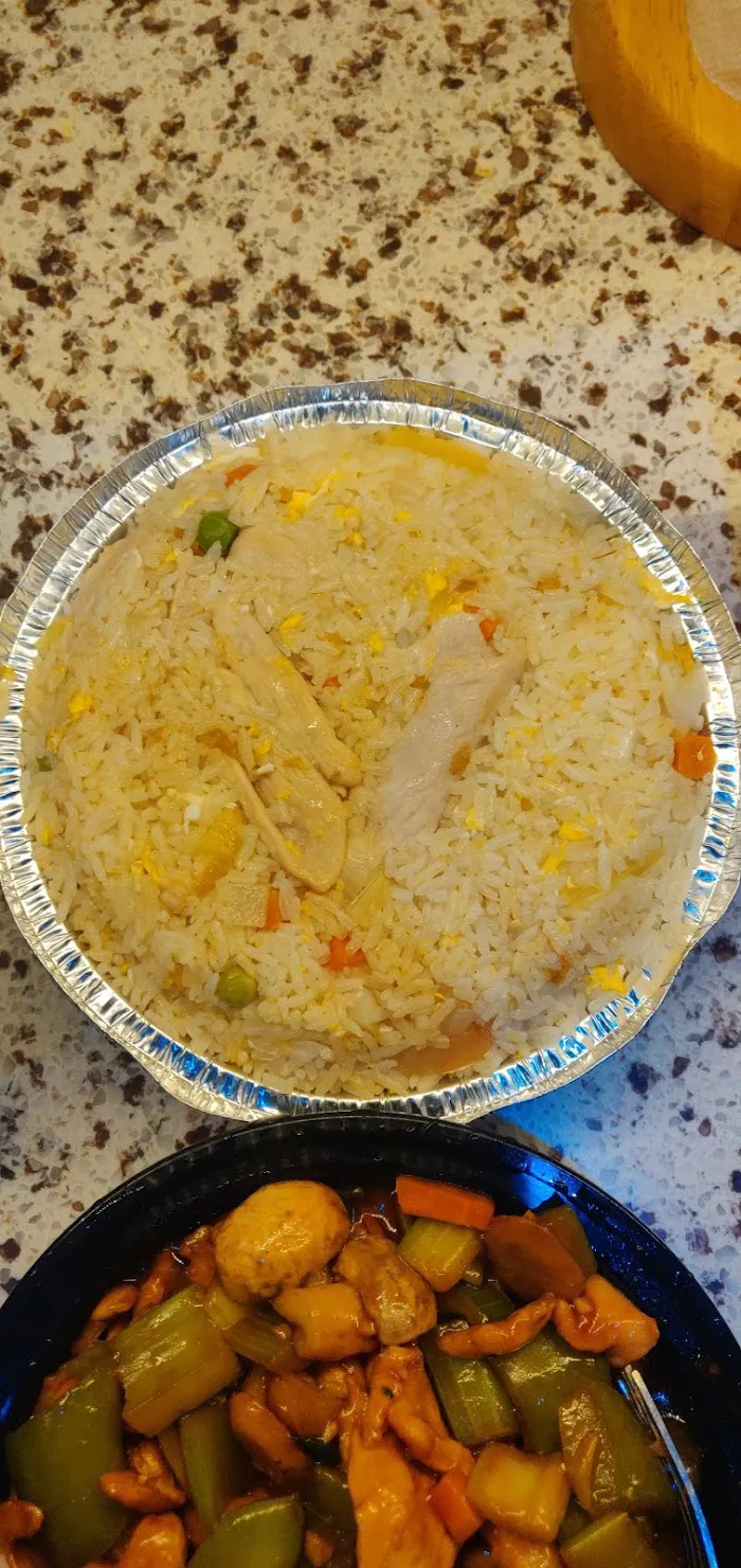 China China Palace Restaurant 9