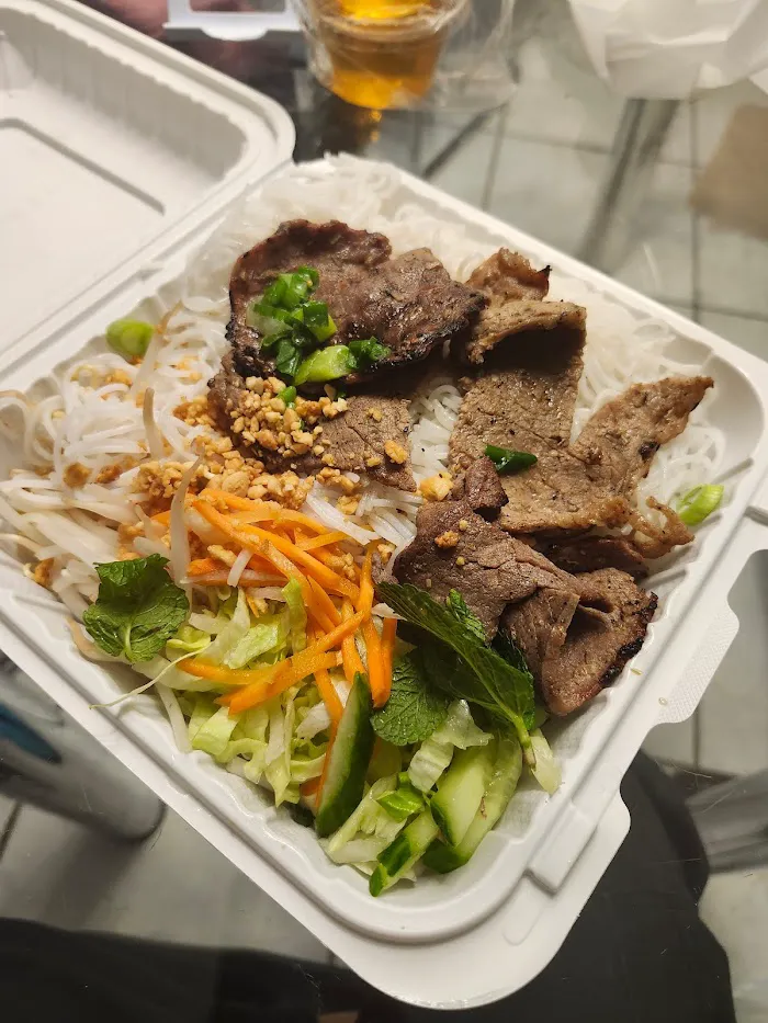 Pho 99 4