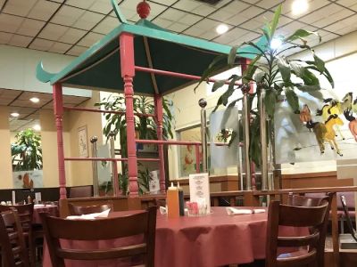 Dale Yee's Chow Mein 0
