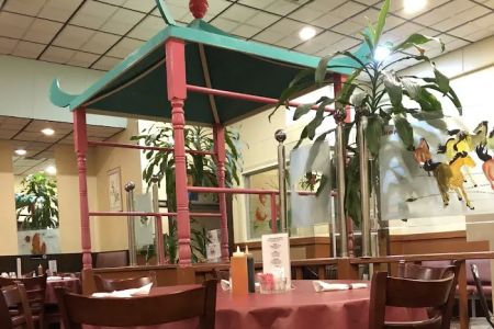 Dale Yee's Chow Mein