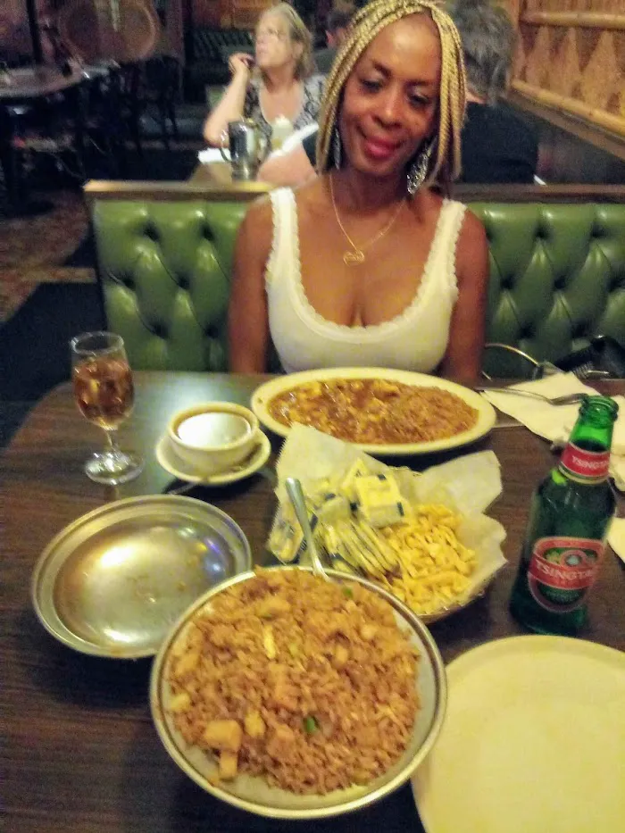 Chin's Restaurant 5