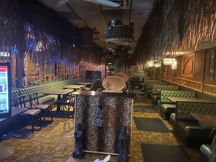 Chin's Restaurant 6