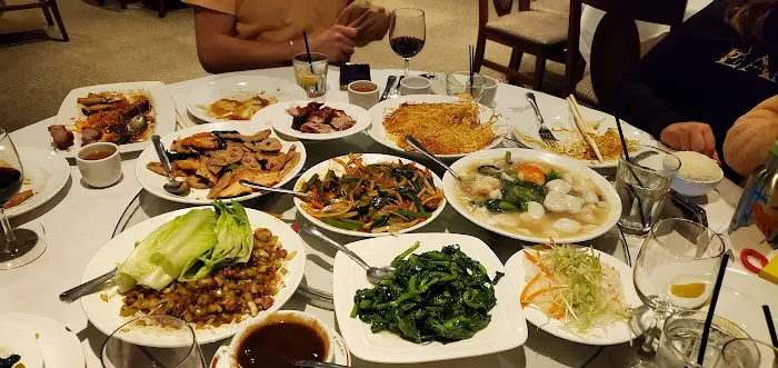 Hong Hua Fine Chinese Dining 8
