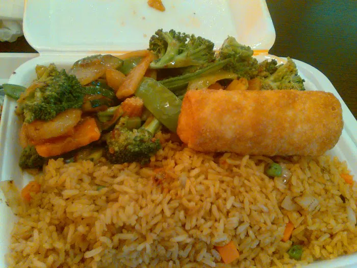 Happy Wok-Chinese Restaurant 9