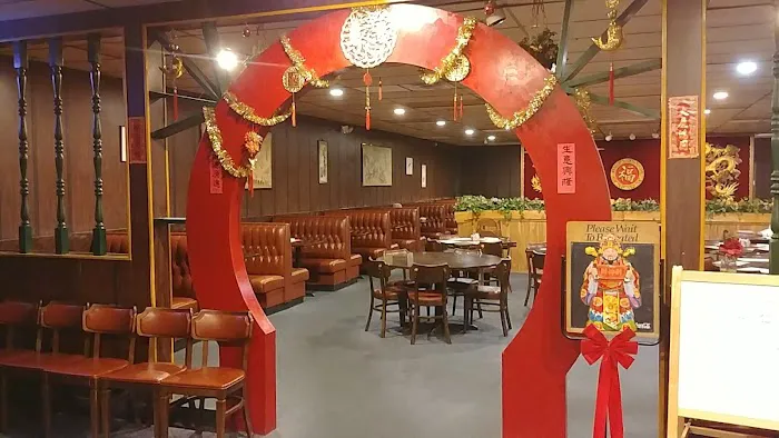 Red Ruby Restaurant 3