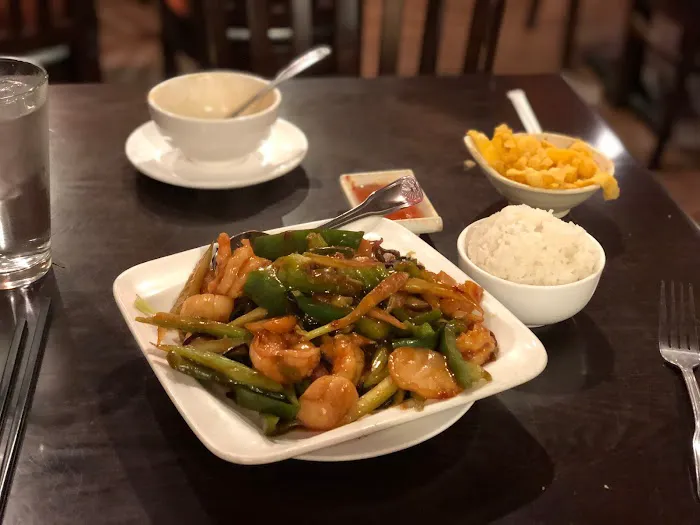 Wok and Roll Restaurant Karaoke 2
