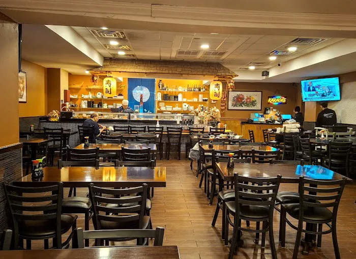 Wok and Roll Restaurant Karaoke 1