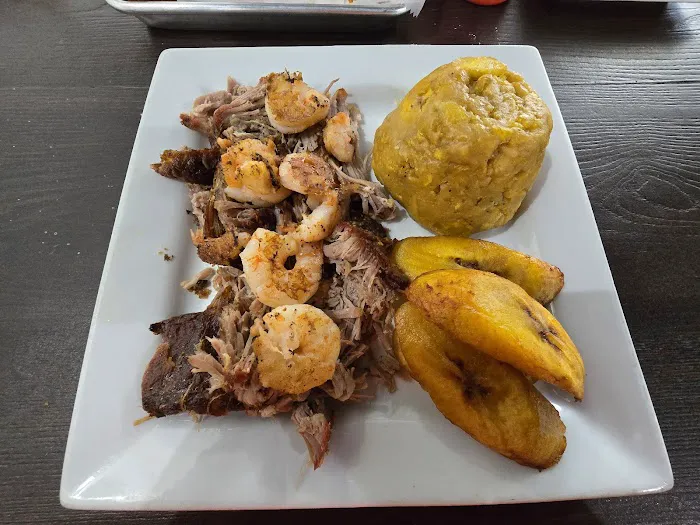 La Orocoveña Restaurant 5