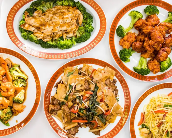 Eddie's Cafe Chinese Cuisine 9