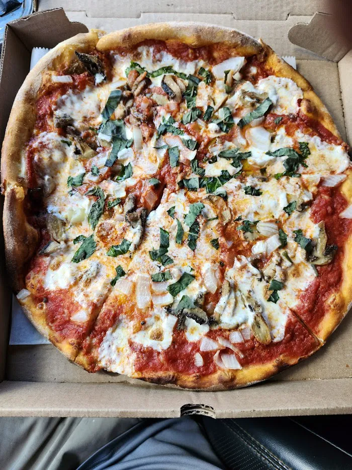 Martinos Trattoria & Pizzeria 2