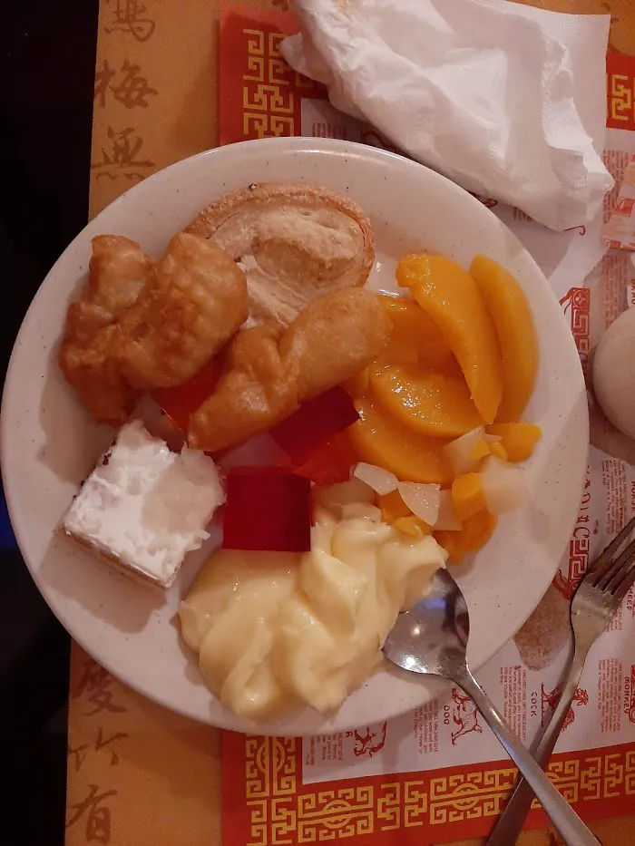 Chow's Garden Restaurant 8